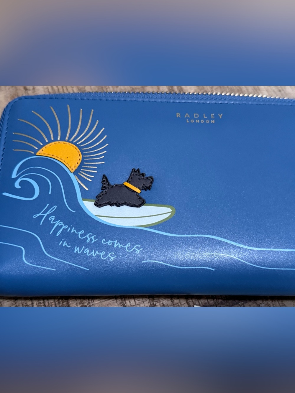 Radley London Blue 'Happiness Comes in Waves' Zip Wallet - Picture 1 of 8